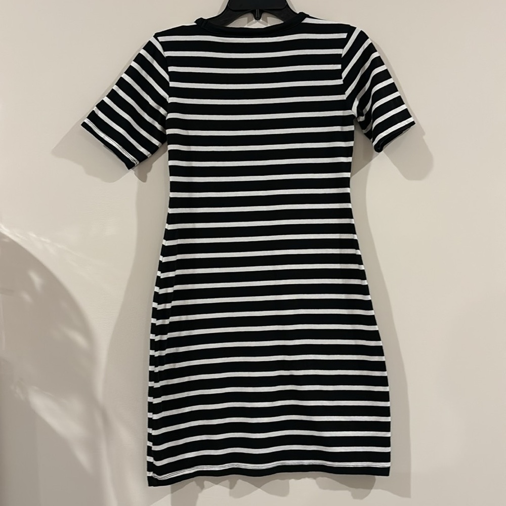 OLD NAVY Striped Comfort Soft T-shirt Dress Size S - Picture 8 of 8